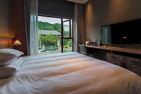 Jingdezhen Homestay Outside the Window