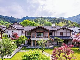 Jingdezhen Homestay Outside the Window