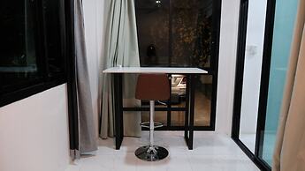 Modern Private Pool Villa in Sukhumvit