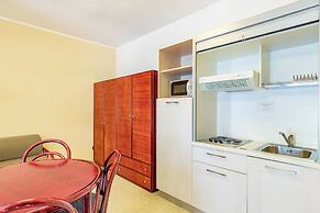 Rina Sea Apartments