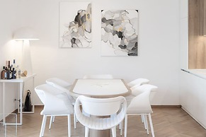 Stylish Acropolis View Apartment