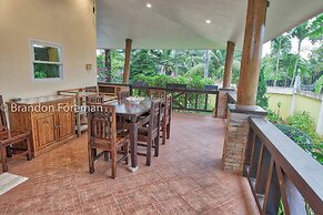 Mooni Sunshine Villa