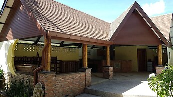 Mooni Sunshine Villa