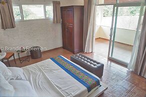 Mooni Sunshine Villa
