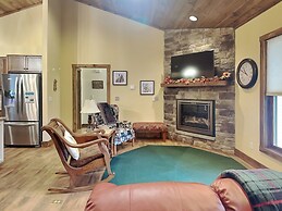 Buzzy Bee Lodge