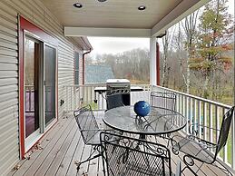 Buzzy Bee Lodge