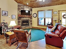 Buzzy Bee Lodge
