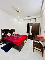 AVR MOTEL