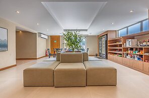 Cosy a few Steps From Copacabana Beach Q14