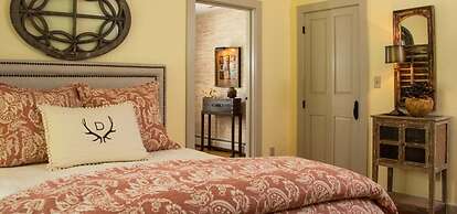 Deer Brook Inn