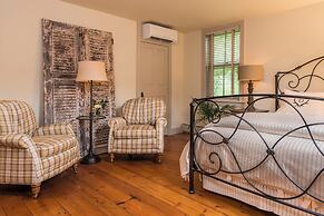 Deer Brook Inn