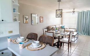 Coral 17 Costa Brava Condo, Pool, 5 Min From Beach