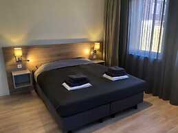 Ground Floor Lodge With Private Veranda