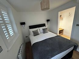 One Bedroom Ground Floor Flat in Whitstable