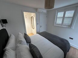 One Bedroom Ground Floor Flat in Whitstable