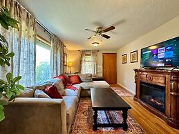 Seattle's Starlight Bungalow