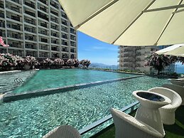 Apartment With Seaview