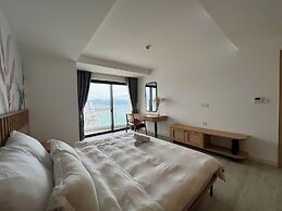 Apartment With Seaview