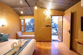 Nayana Corbett Resort