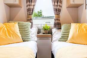 3 Bedroom Luxury Caravan