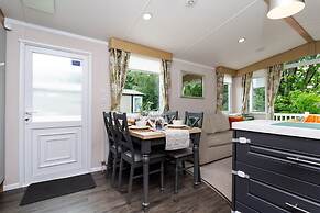 3 Bedroom Luxury Caravan