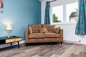 2bed House-free Parking