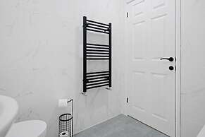 3bed House-free Parking