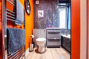 3 Bedroom Stylish Ground Floor Flat