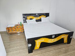 Lama Hotel Barabar