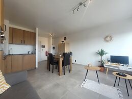 Bright Central Apartment in Middelkerke