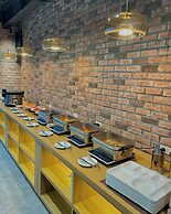 Uberzen Residence Hotel