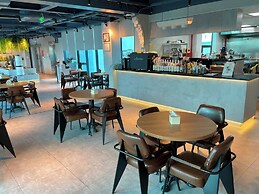 Uberzen Residence Hotel