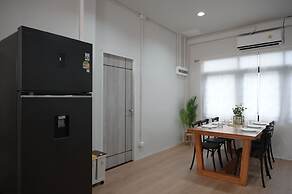 La Or Heritage Suites MRT Hua Lamphong