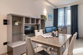 Vela Azzurra Holiday Home