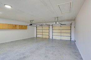 6 Mi to Barr Lake: Apt w/ Yard & Pool Access!