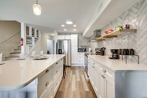 Stylish & Walkable! Pet-friendly St Augustine Gem!