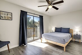Stylish & Walkable! Pet-friendly St Augustine Gem!