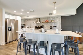 Stylish & Walkable! Pet-friendly St Augustine Gem!