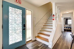 Stylish & Walkable! Pet-friendly St Augustine Gem!