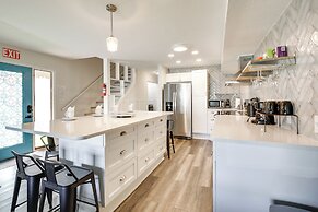 Stylish & Walkable! Pet-friendly St Augustine Gem!