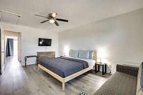 Stylish & Walkable! Pet-friendly St Augustine Gem!