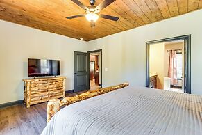 New Build! Secluded Mountain Home in Murphy