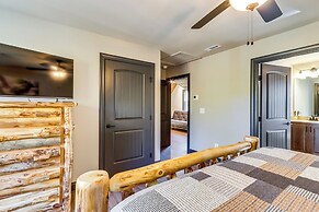New Build! Secluded Mountain Home in Murphy