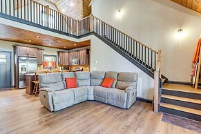 New Build! Secluded Mountain Home in Murphy