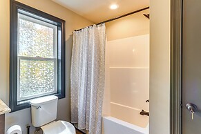 New Build! Secluded Mountain Home in Murphy