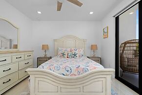 Ocean Muse Lux Waterfront Escape Pool Dock