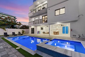 Ocean Muse Lux Waterfront Escape Pool Dock