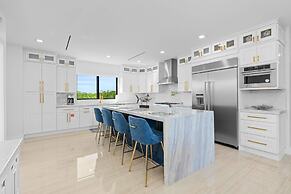 Ocean Muse Lux Waterfront Escape Pool Dock