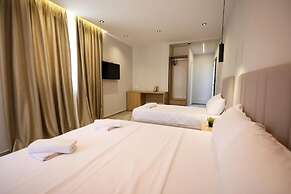 Blue Studios By Comfort Suites