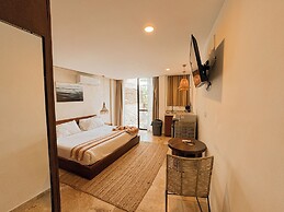 TWT CONDOS